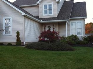 4260 W Candy Apple Ct, New Middletown, OH 44442