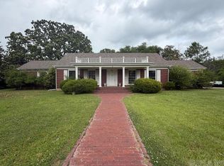 1 Lone Oak Cir, Dewitt, AR 72042