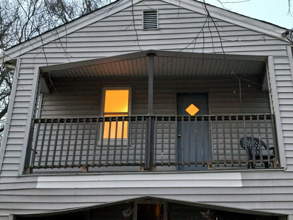 1st image of 602 De Votie Ave #2