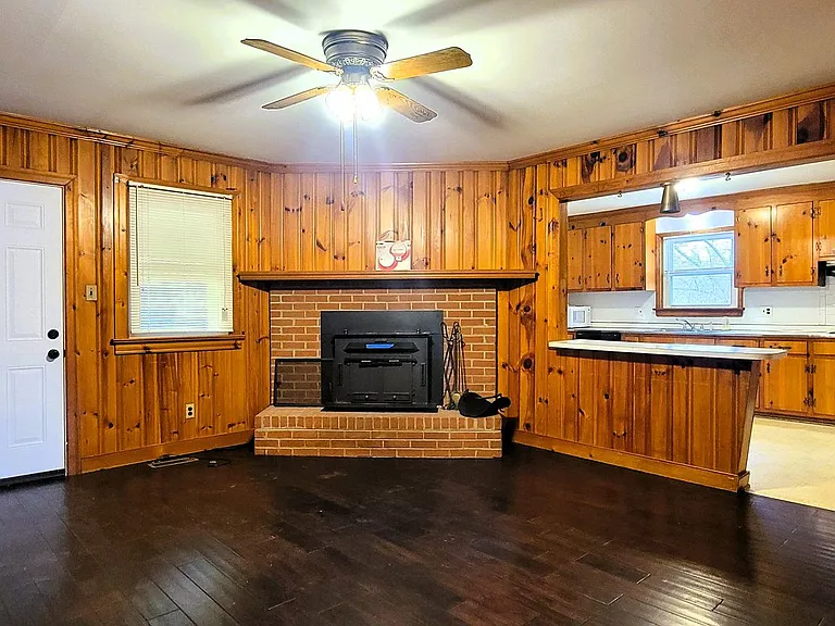 6711 Caribbean Ln — Photo 13