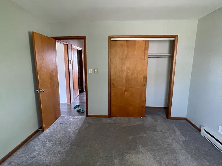 5841 W 25th St #4 — Photo 3
