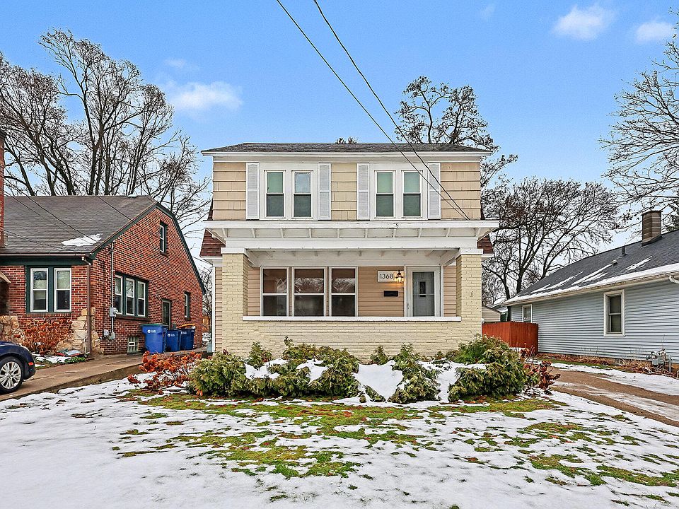 1st image of 1368 Johnston St SE
