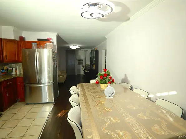 71-38 147th Street image 3 of 8