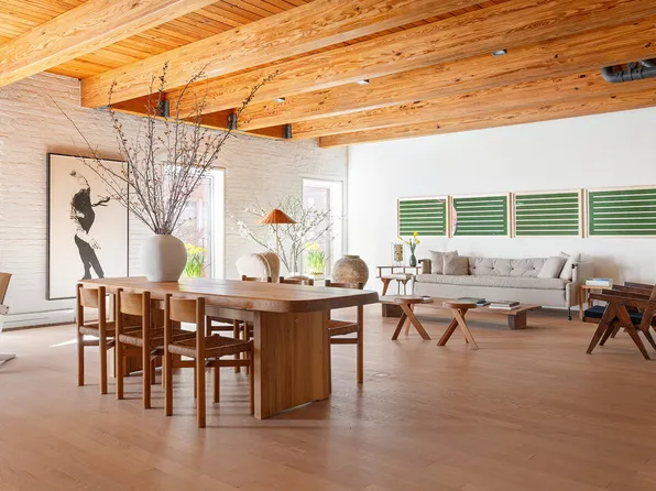 136 Baxter Street image 1 of 19