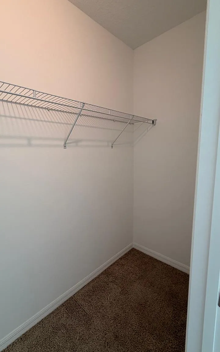 3 bed, 2.5 bath, 1463 sqft, $2,300 — Photo 2
