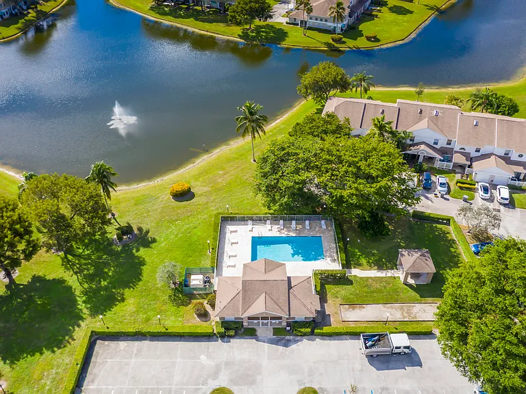 9130 Vineland Ct #C — Photo 37