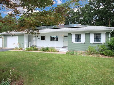 38 Somerset Drive, Manchester, CT, 06040