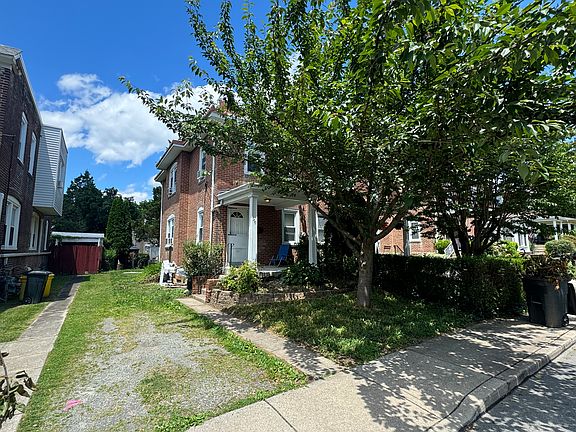 3rd image of 156 Saint Pauls Rd