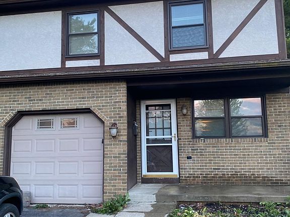 2nd image of 4565 Norwell Dr E #4565