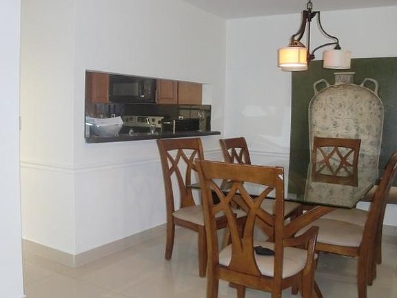 5th image of 20941 Bay Ct #1262