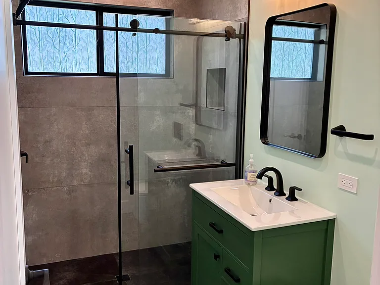 405 Calvin Ln #1 — Photo 12