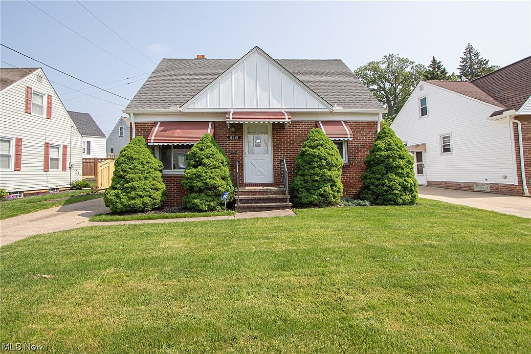 5415 Ackley Rd, Parma, OH 44129 Zillow