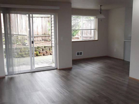 3rd image of 20911 72nd Ave W APT A
