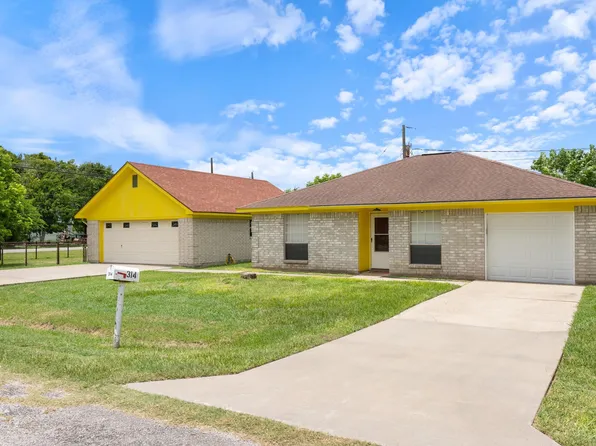 314 Rorem Ave, Palacios, TX 77465