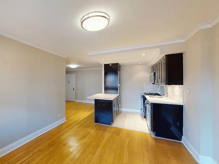 40 Harrison St #407J — Photo 2