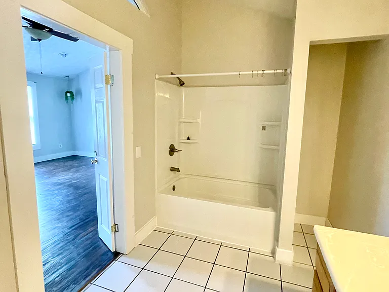 41 Mullins Hl #B — Photo 6