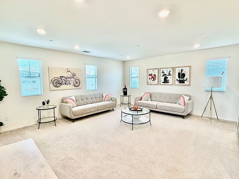2755 Arches Ct — Photo 11