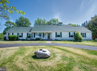 30 Stonewall Ln, Washington, VA 22747