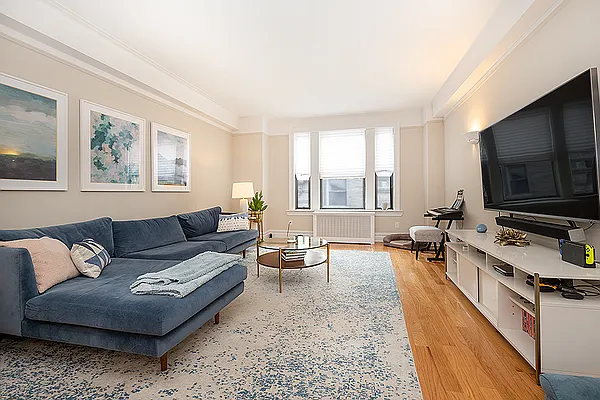 Rented by Rita S Citrin, LREB | media 1
