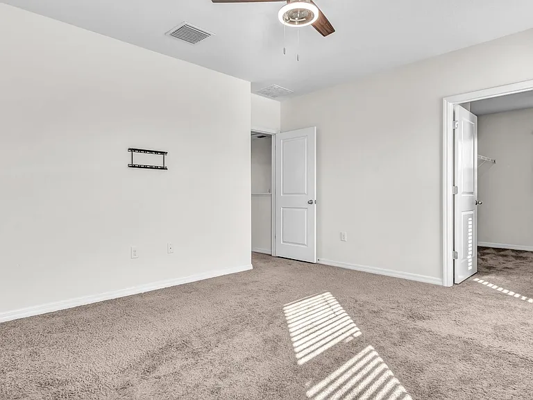 3097 Suncoast Plains Dr — Photo 19