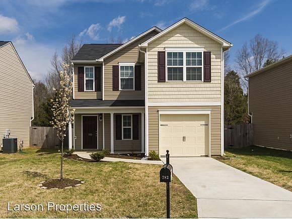 1st image of 782 Cairn Cir
