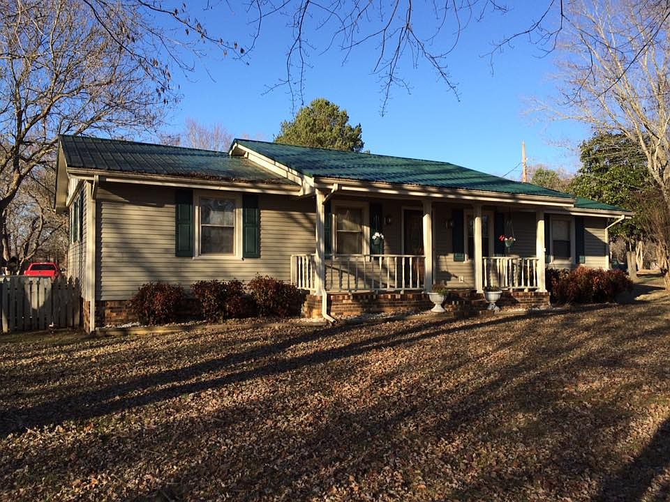 546 Weakley Creek Rd 