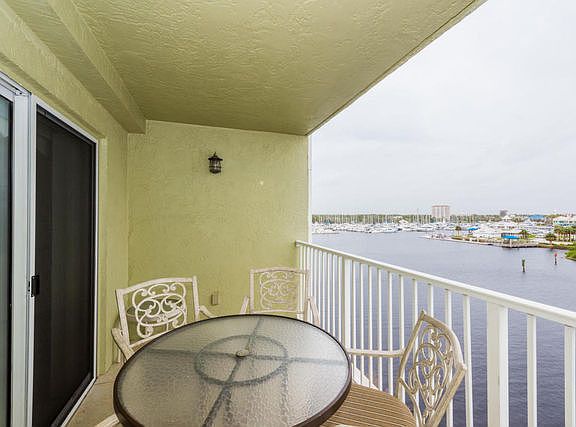 3rd image of 552 Marina Point Dr #552