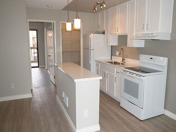 2nd image of 805 Valley Ave #166