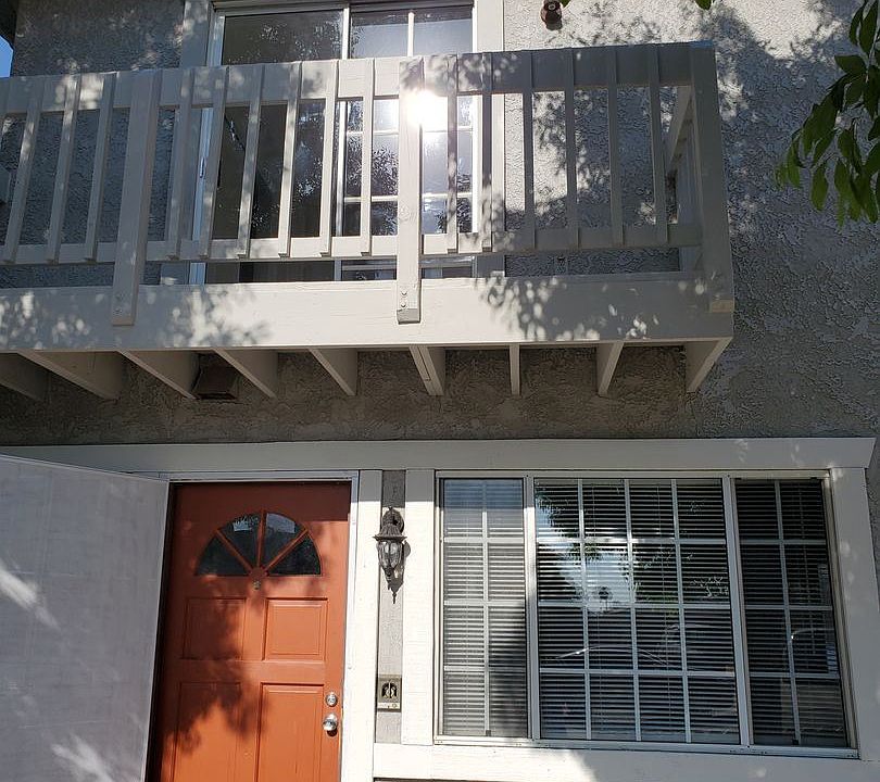 1st image of 1075 W Devonshire Ave APT D