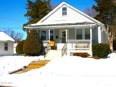 37 Cherry Street, Tinton Falls, NJ, 07724