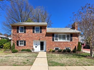 6013 27th St N, Arlington, VA 22207