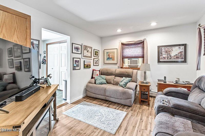3rd image of 236 Cherry Street