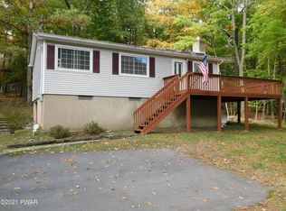 119 N Ridge Dr, Milford, PA 18337