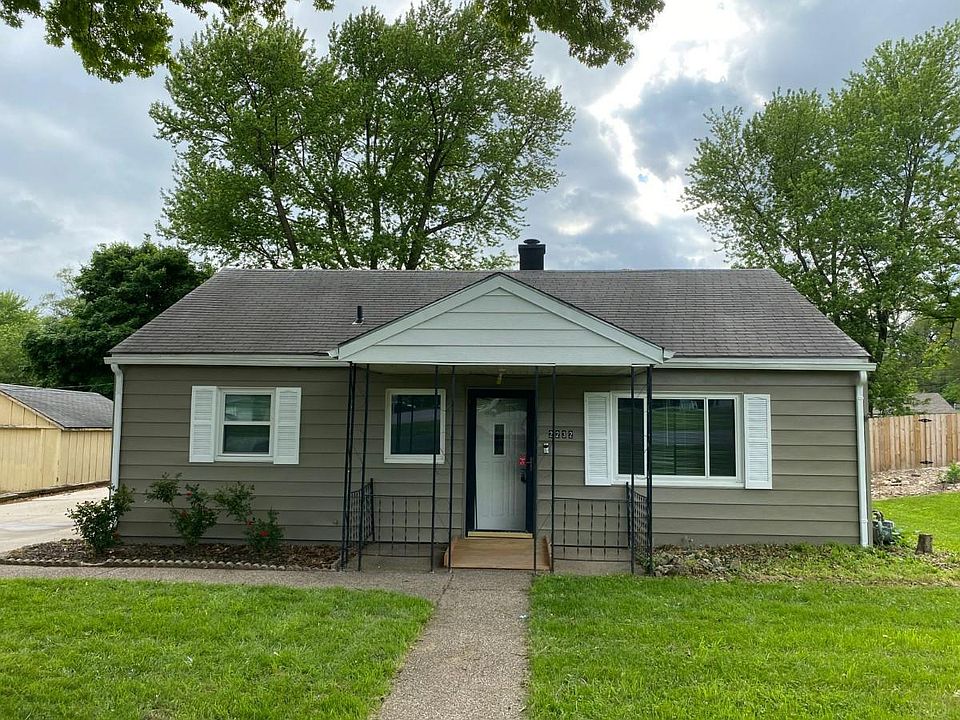 1st image of 2232 S 37th St