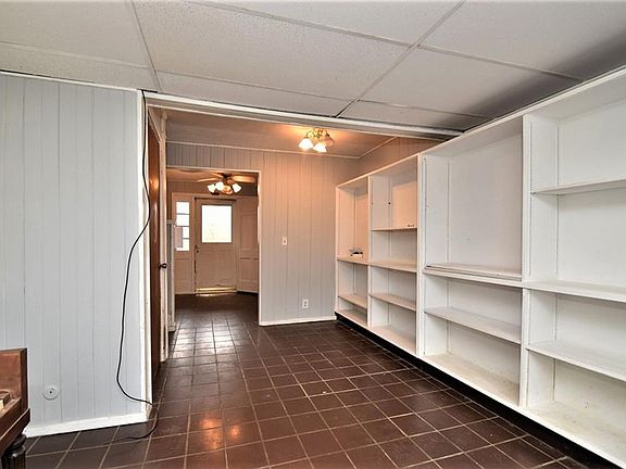 4th image of 7972 Scotland Dr
