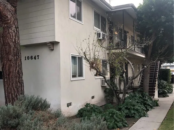 10647 Sherman Grove Ave APT E, Sunland, CA 91040