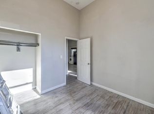 1305 Palm St, Henderson, NV 89011