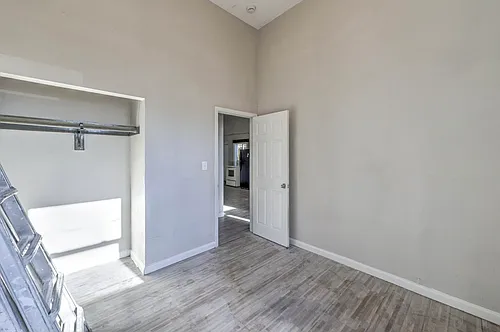 1305 Palm St Photo 1