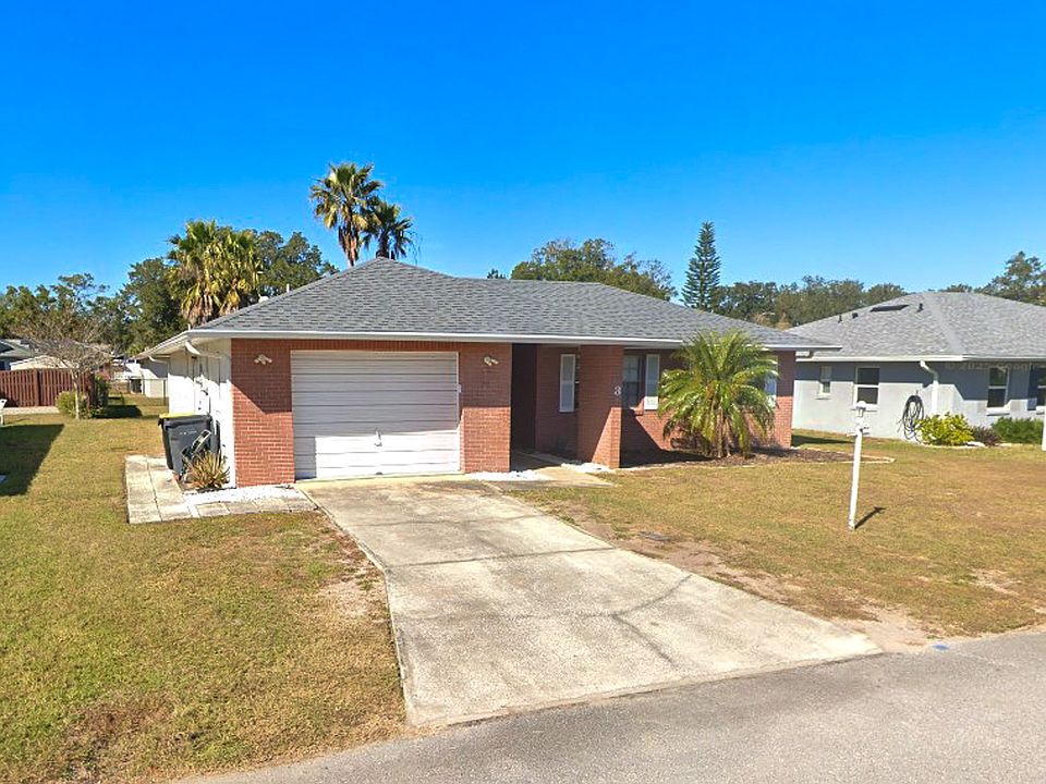 1st image of 3 Cedar Dr