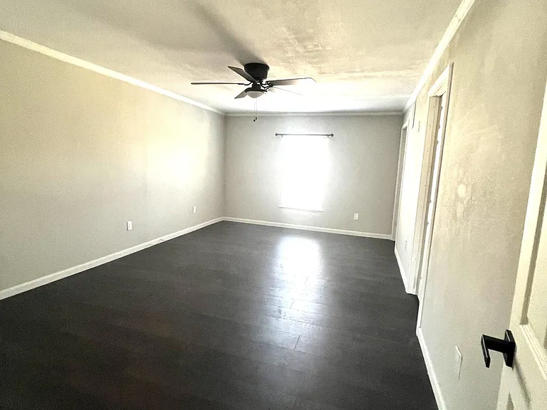 7215 Holly Hill Dr #104 — Photo 48