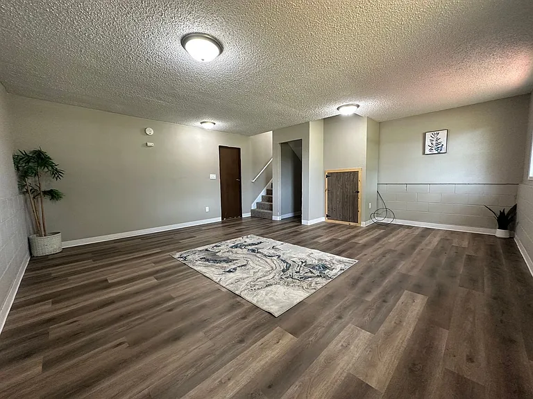 1321 Shultz St — Photo 26