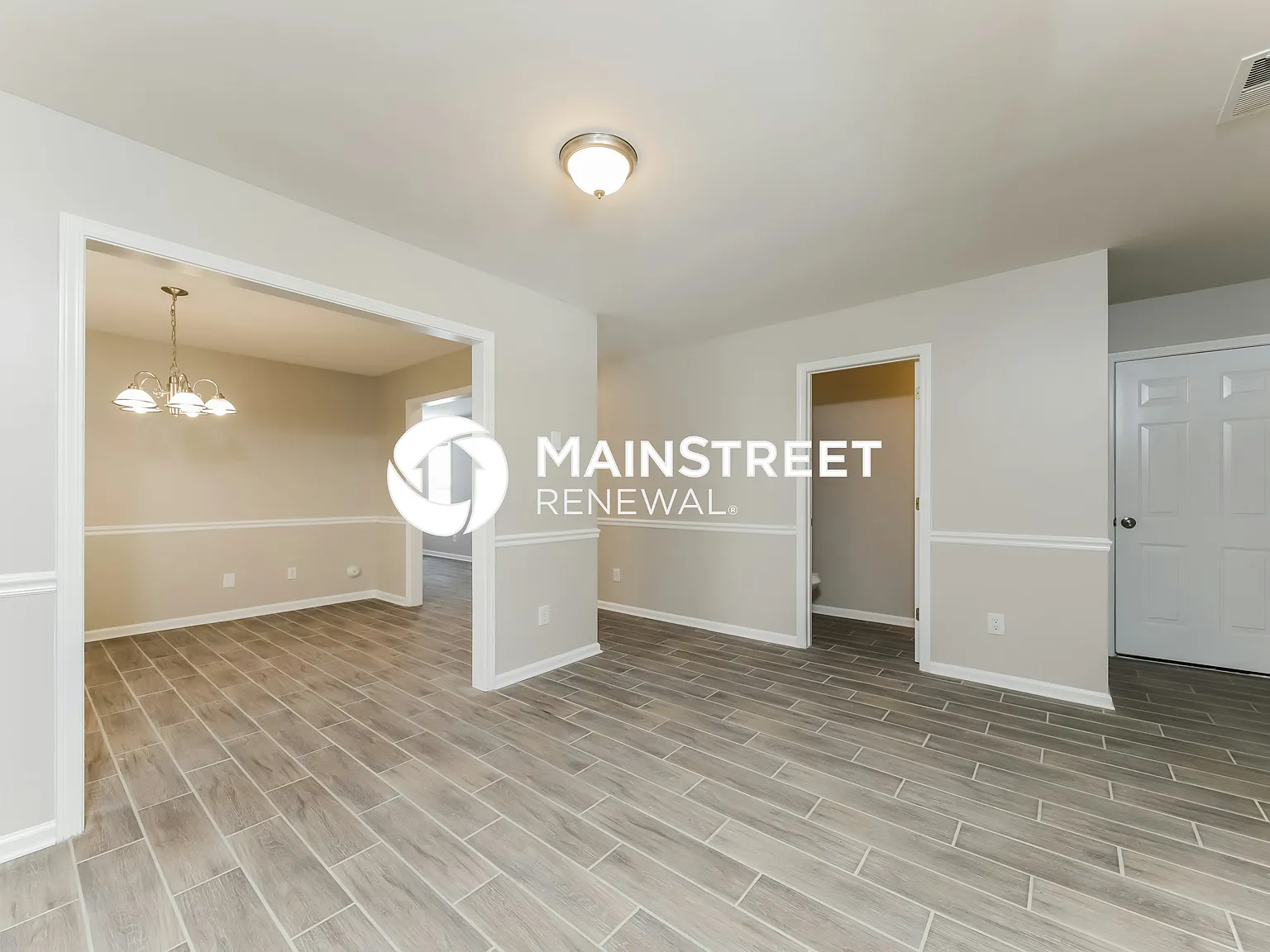 1501 Birkdale Ct — Photo 2