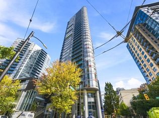 233 Robson St #1703, Vancouver, BC V6B 0E8
