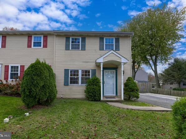 308 Dohner Dr, Lancaster, PA 17602