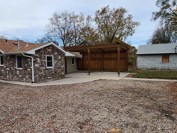 5th image of 1309 E 10th Street