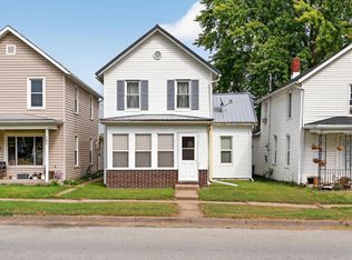 1005 Cypress St, Muscatine, IA 52761