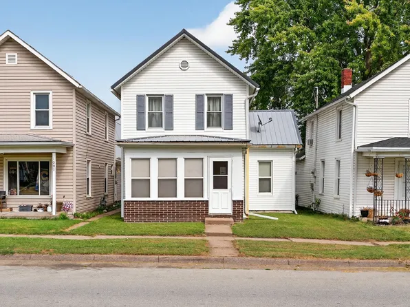 1005 Cypress St, Muscatine, IA 52761