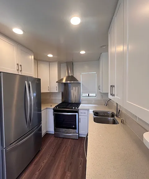 1622 W Oceanfront #1/2 — Photo 6