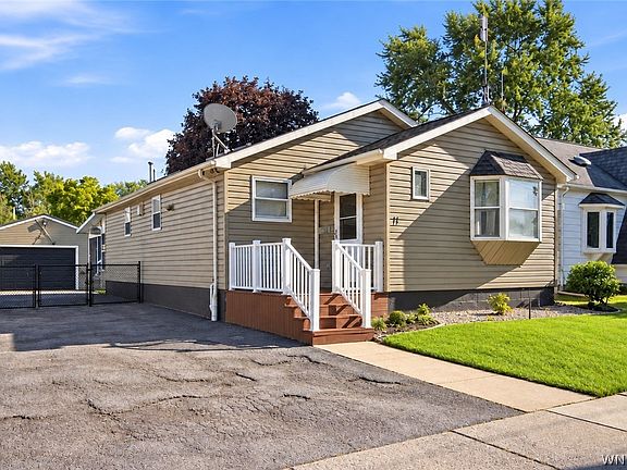4th image of 11 Schuler Ave