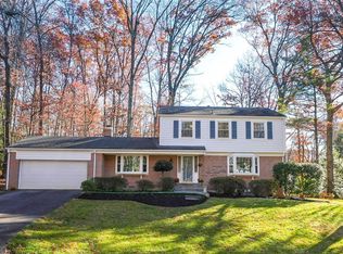 2429 Bramblebush Ct, Reston, VA 20191